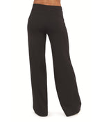 AirEssentials Very Black Wide Leg Pant