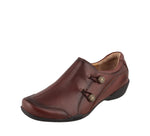 Taos Footwear Women's Encore Flat 8.5 Whiskey