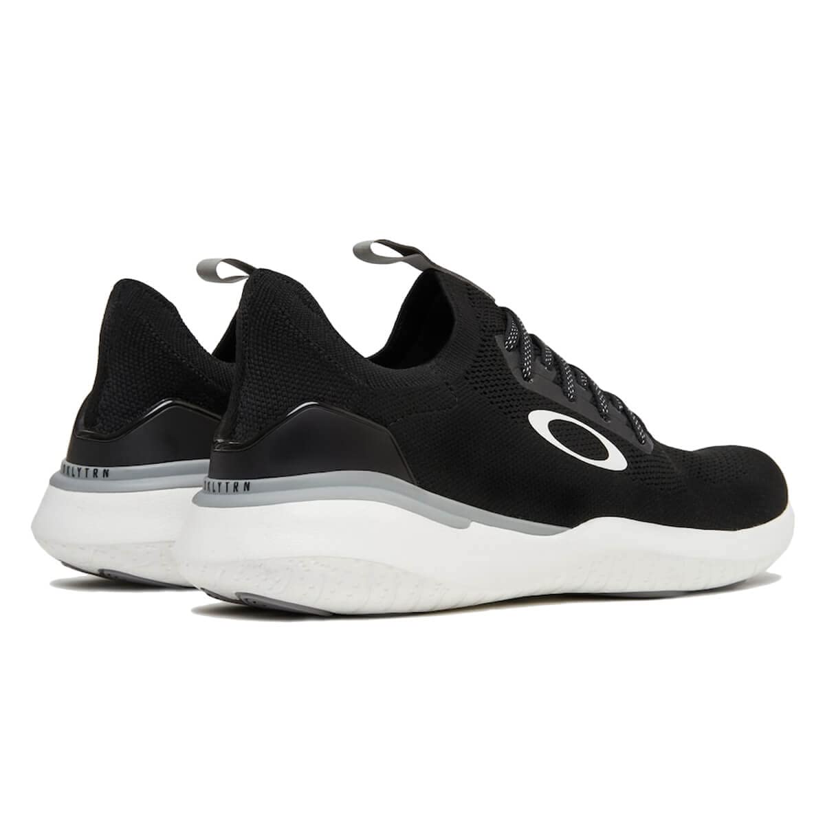 Oakley Men's Breed Blackout 10 M