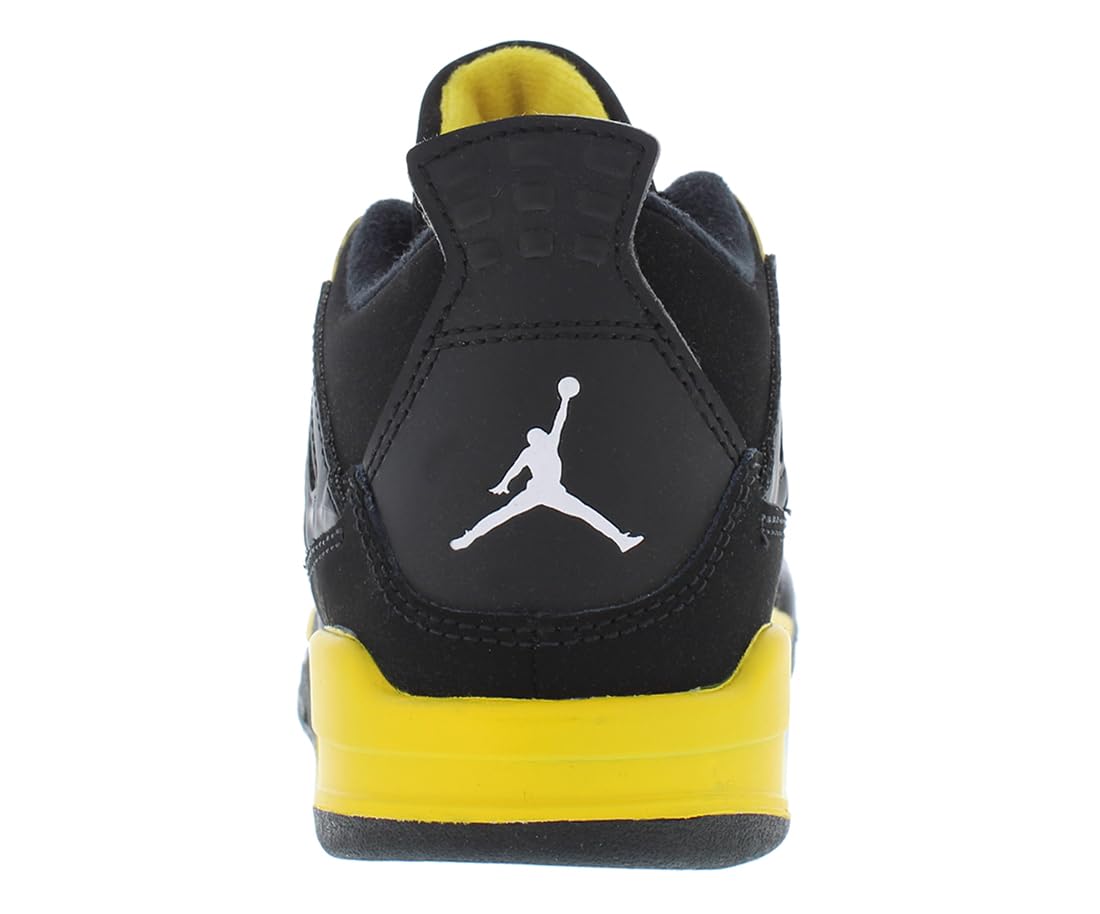 Jordan Jordan Max Aura 3 (Big Kid) Black/Wolf Grey 4 Big Kid M