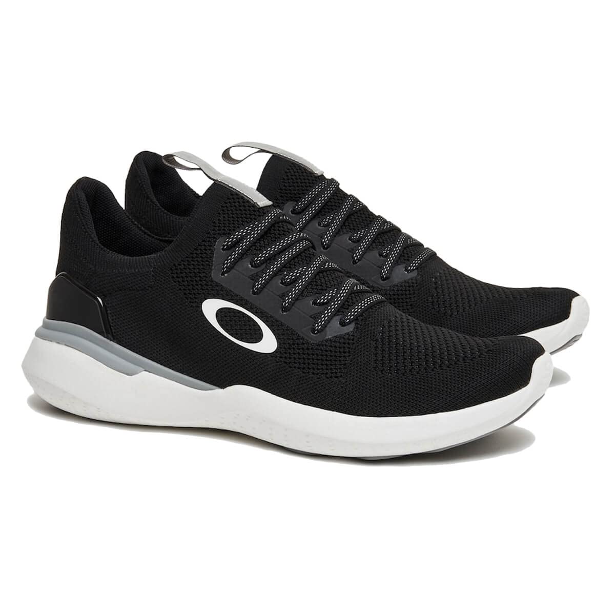 Oakley Men's Breed Blackout 10 M