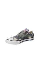 Converse Junior CTAS Chuck Taylor All Star Slip Camo (2 M US Little Kid)