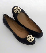 Tory Burch Benton 2 Travel Ballet in Nellie Nappa Leather (Perfect Black - Gold, Numeric_7_Point_5)