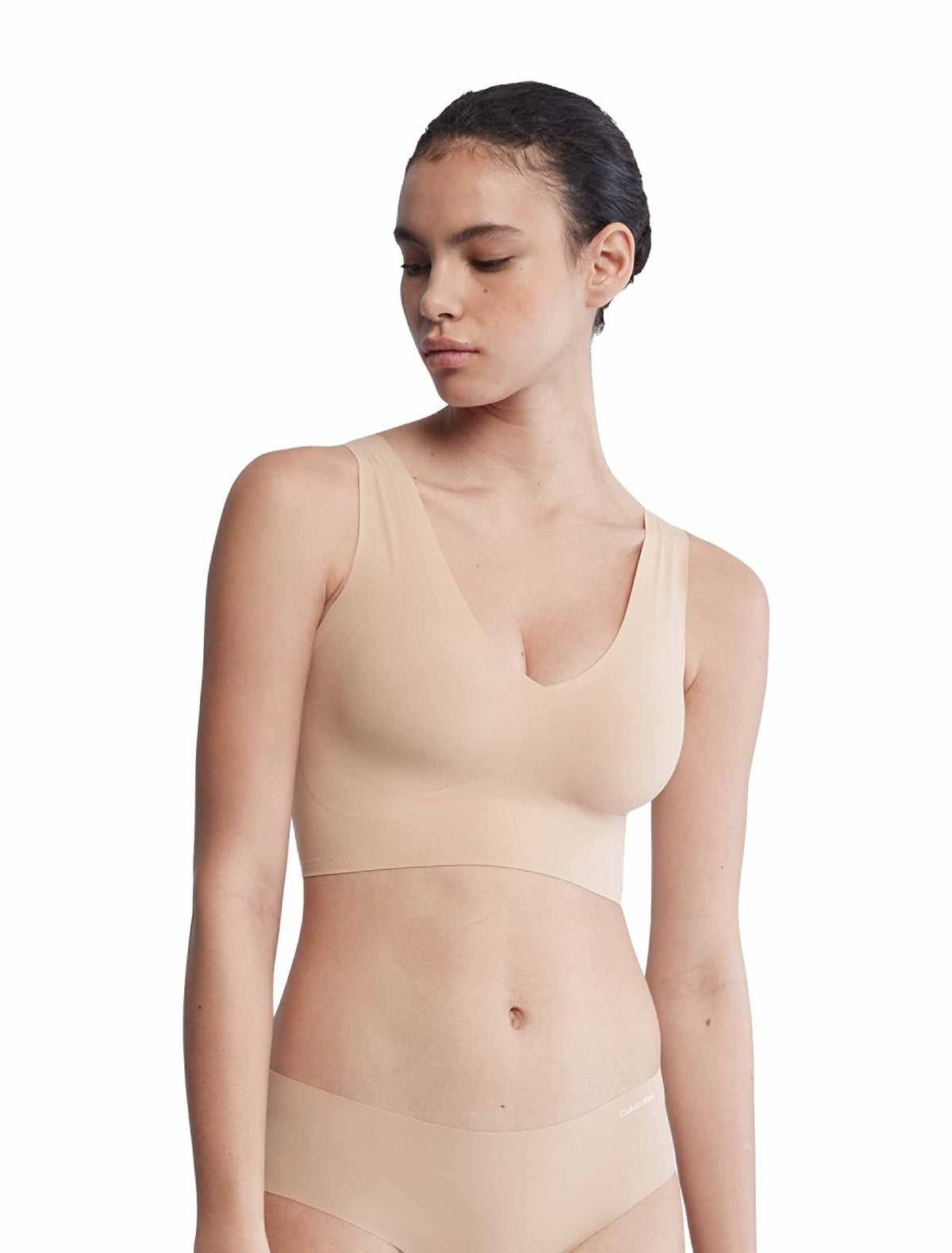 Calvin Klein Women's Invisibles Comfort Seamless Lightly Lined V Neck Bralette Bra X-Large Beige