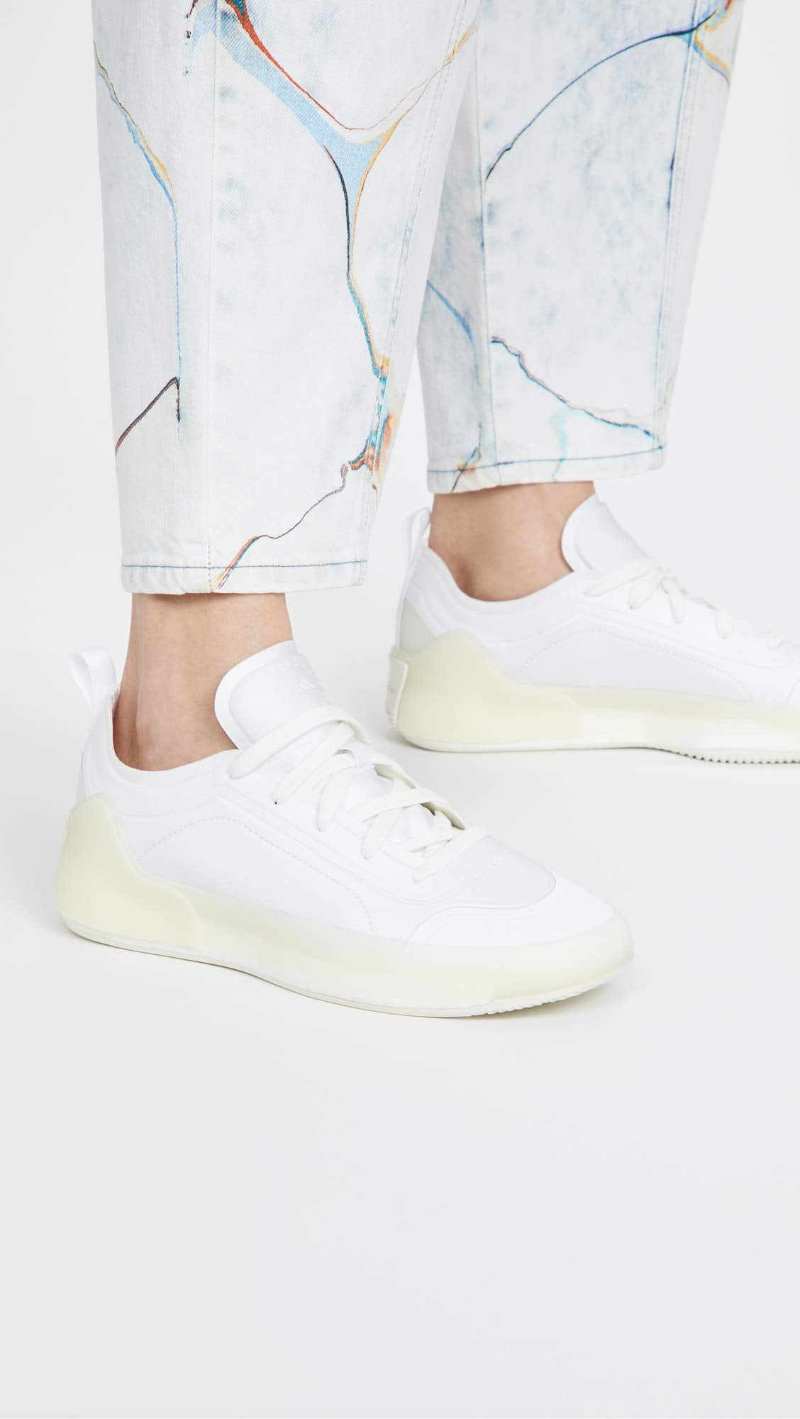 adidas by Stella McCartney Women's ASMC Treino Sneakers, Ftwwht/Ftwwht/Ftwwht, White, Off White, 6 Medium US