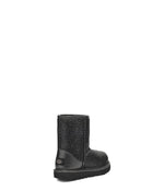 UGG Unisex-Child Classic Ii Gel Hearts Boot, Black, 10 Toddler