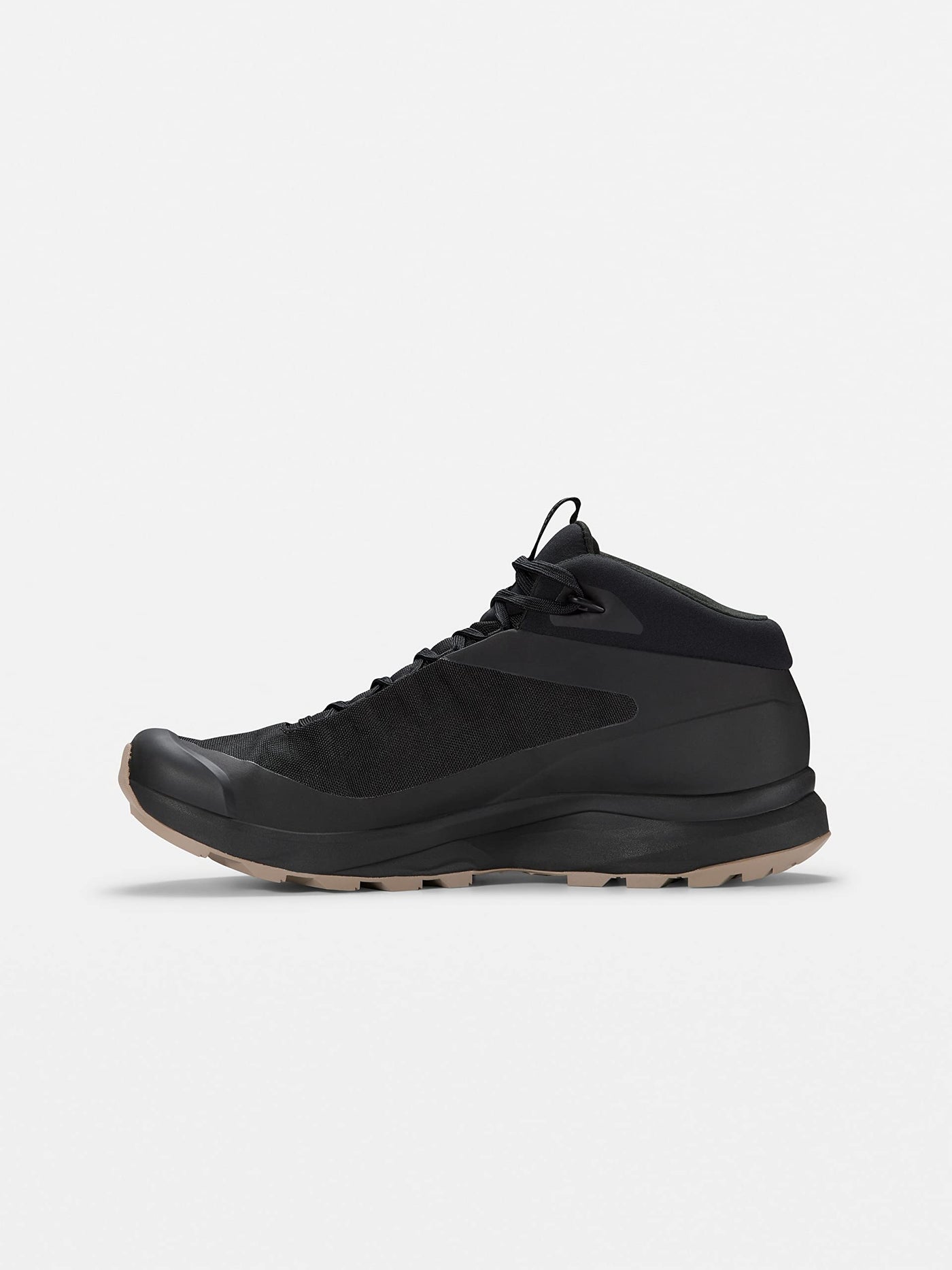 Arc'teryx Aerios FL Mid GTX Boot Women's | Fast and Light Agile Supportive Hiking Footwear | Black/Fallow, 9.5
