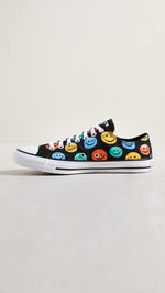Converse Men's Chuck Taylor All Star Happy Face Sneakers, Black/Amarillo/Bold Mandarin, 7 Medium US