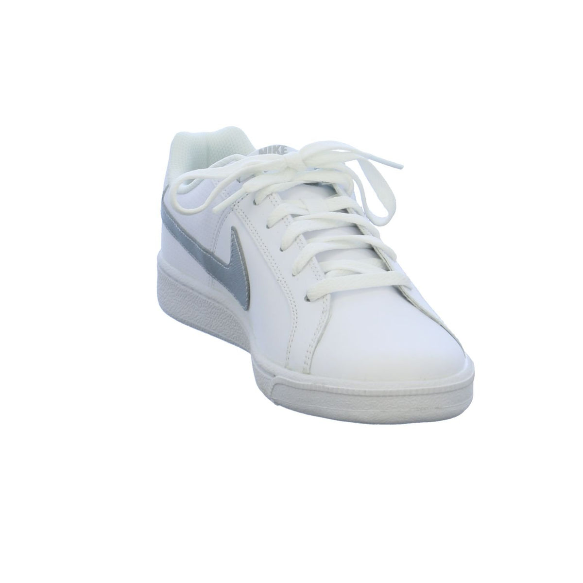 Nike Women's Low-Top Sneakers Tennis Shoes, White Metallic Silver, 11