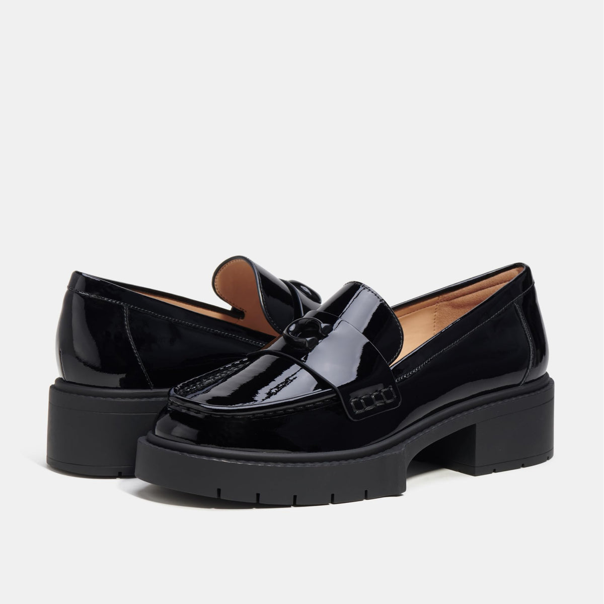 Levi's Women's Leah Patent Leather Loafer Black Patent 7