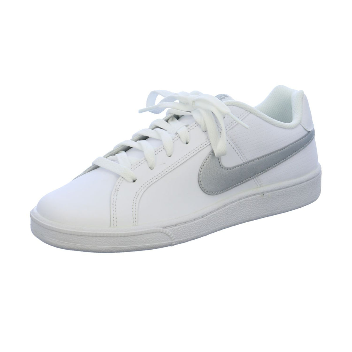Nike Women's Low-Top Sneakers Tennis Shoes, White Metallic Silver, 11