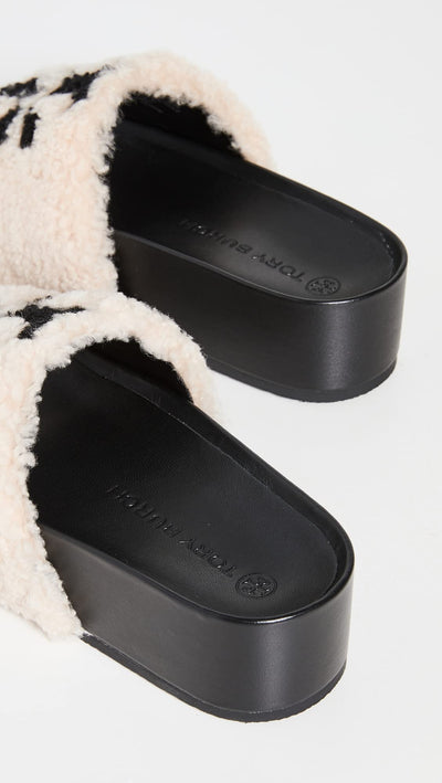 Tory Burch Women's Double T Shearling Flatform Sandals, Buttermilk/Perfect Black, 7 Medium US