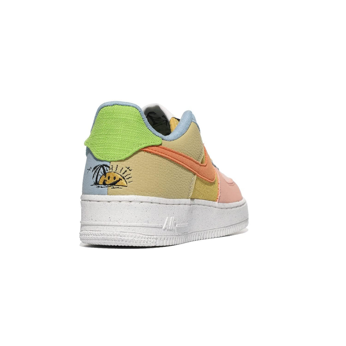 Nike Air Force 1 LV8 (Big Kid)