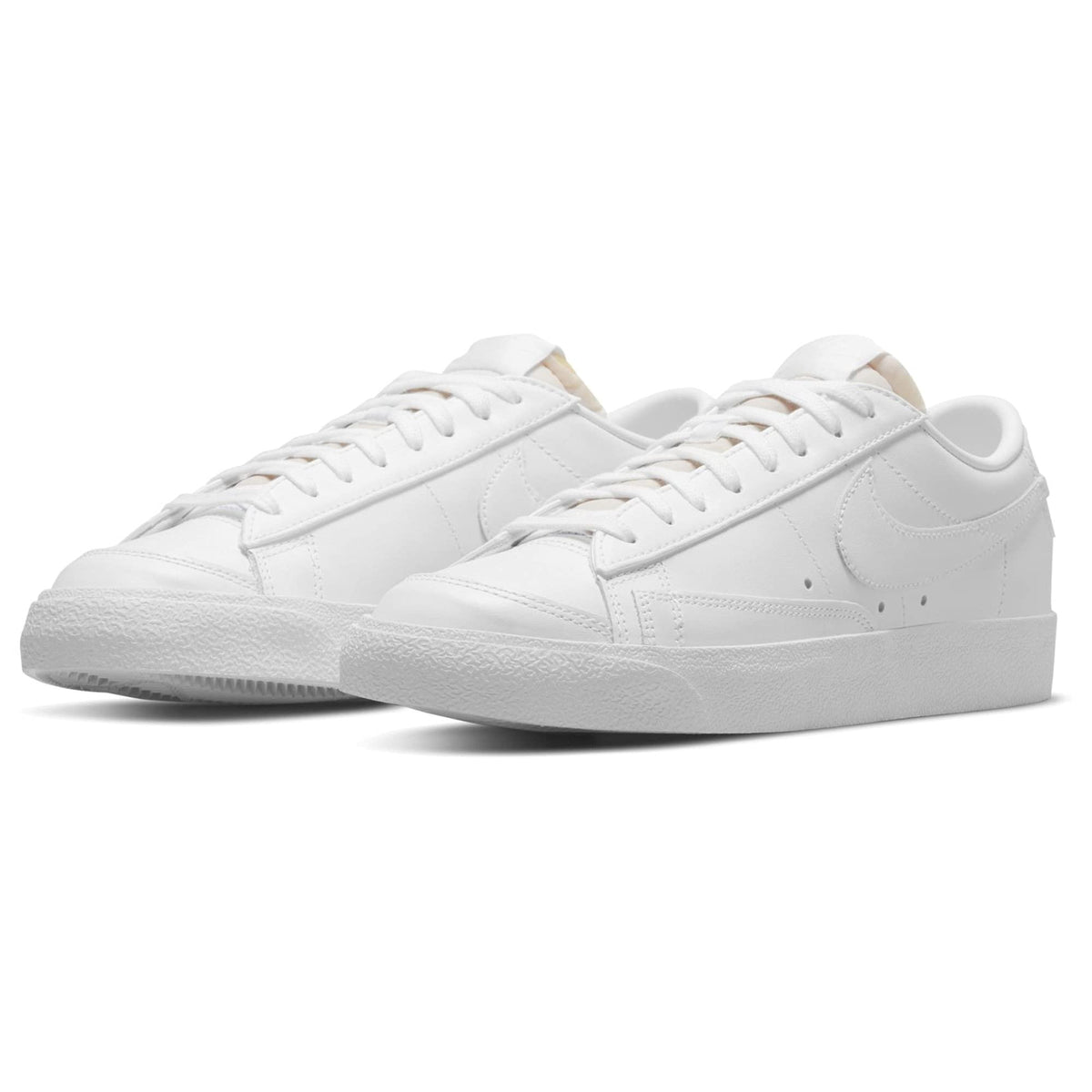 Nike Blazer Low 77 Womens DC4769-101 (White, Size 10)