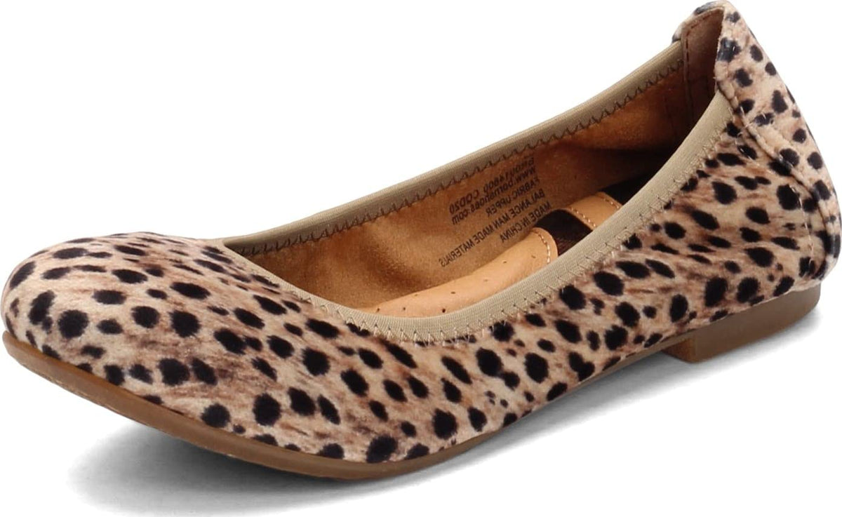 BORN Women's, Julianne Flat 9 Black/Natural Leopard Fabric