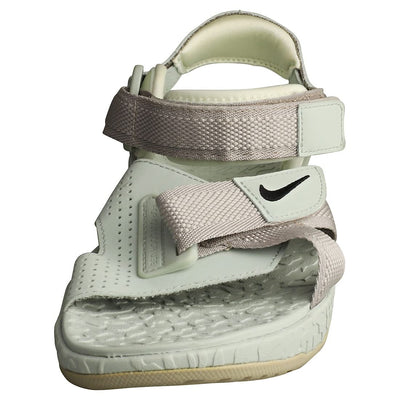 Nike ACG Air Deschutz+ Cream Ii/Black 11 B (M)
