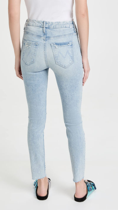MOTHER Women's The Pixie Ankle Fray Jeans 34 Action Shot