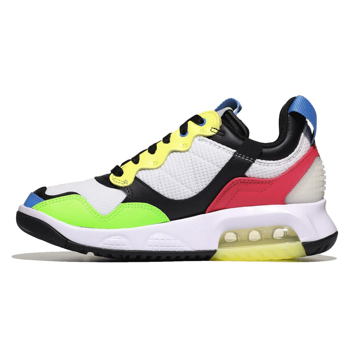 Jordan Ma2 (Big Kid) White/Black/Coast/Light Fusion Red/Ghost Green/Light Zitron 7 Big Kid M