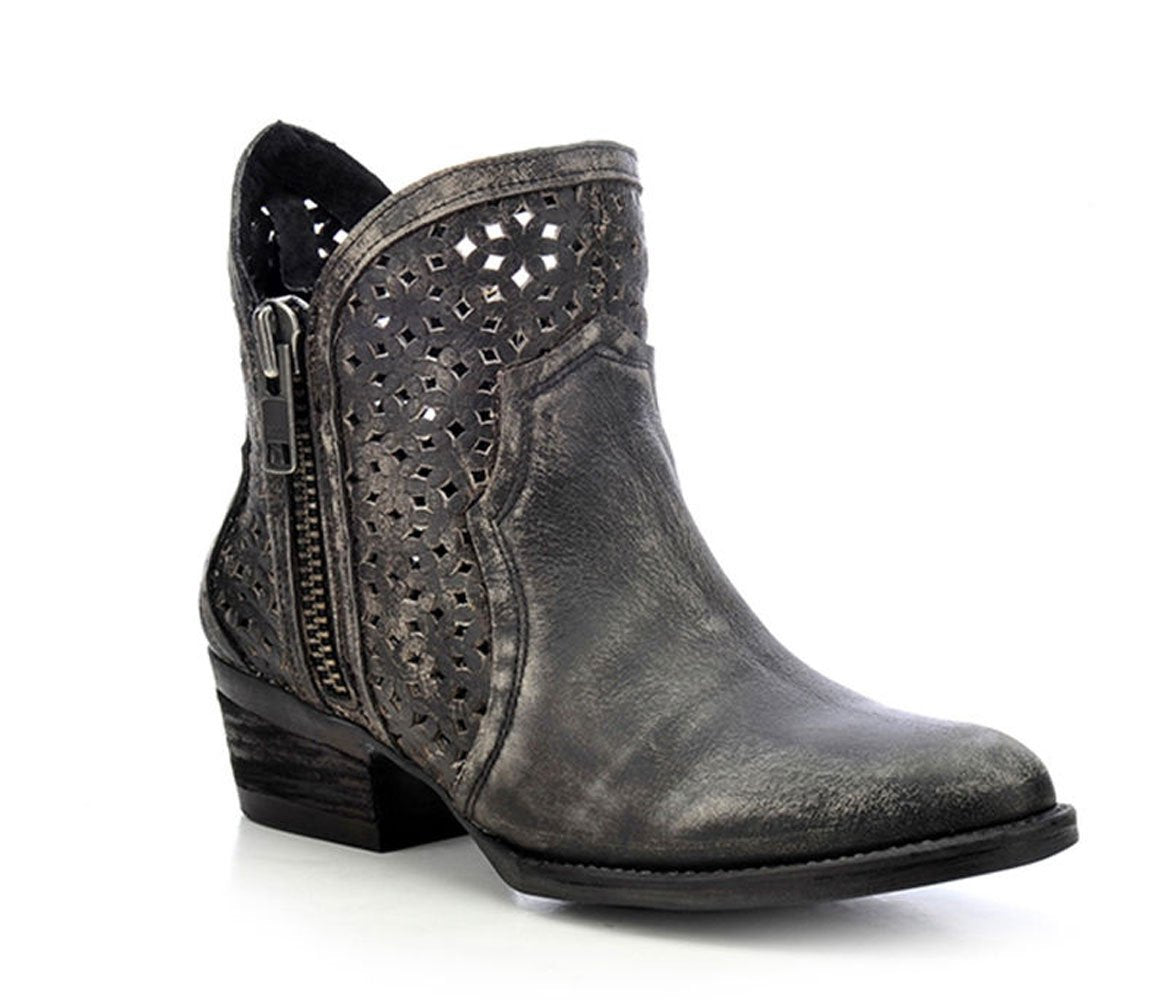 New Circle G Women's Q0001 Ankle Boot Black/Grey 8.5