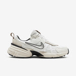 Nike Women's V2K Run in Summit White