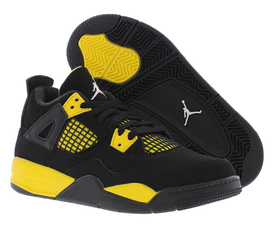 Jordan Jordan Max Aura 3 (Big Kid) Black/Wolf Grey 4 Big Kid M