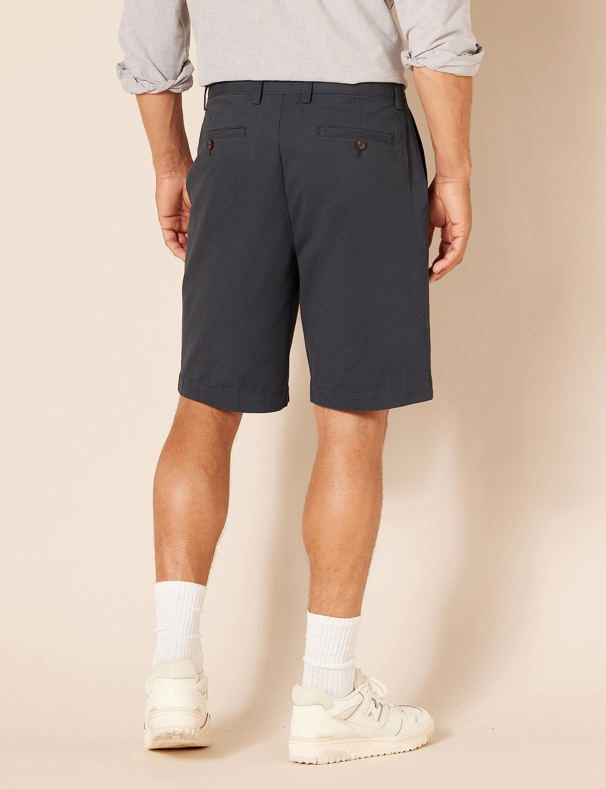 Amazon Essentials Men's Classic-Fit 9" Chino Short, Dark Navy, 33