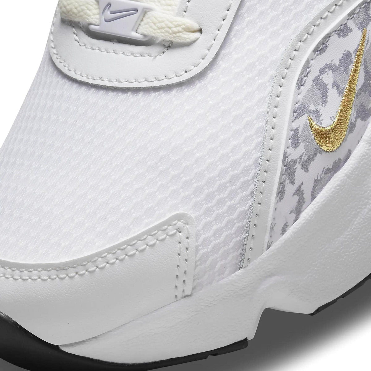 Nike Womens Ryz 365 Womens Running Shoes,White/Archaeo Brown/Light Bone, 8.5 US