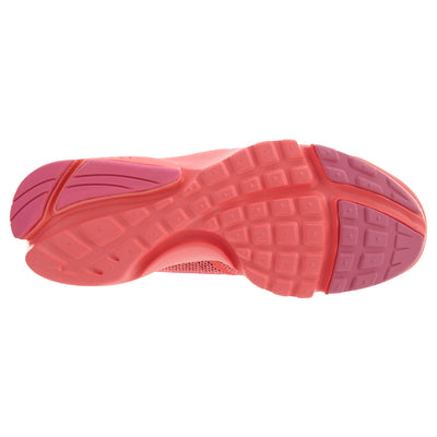 Nike Women's Presto Fly SE Running Shoe (9.5 B(M) US, Hot Punch/Pink Blast)