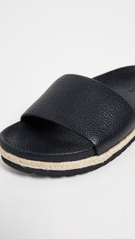 Vince Women's AURELIA Sandal, Black, 7 M US