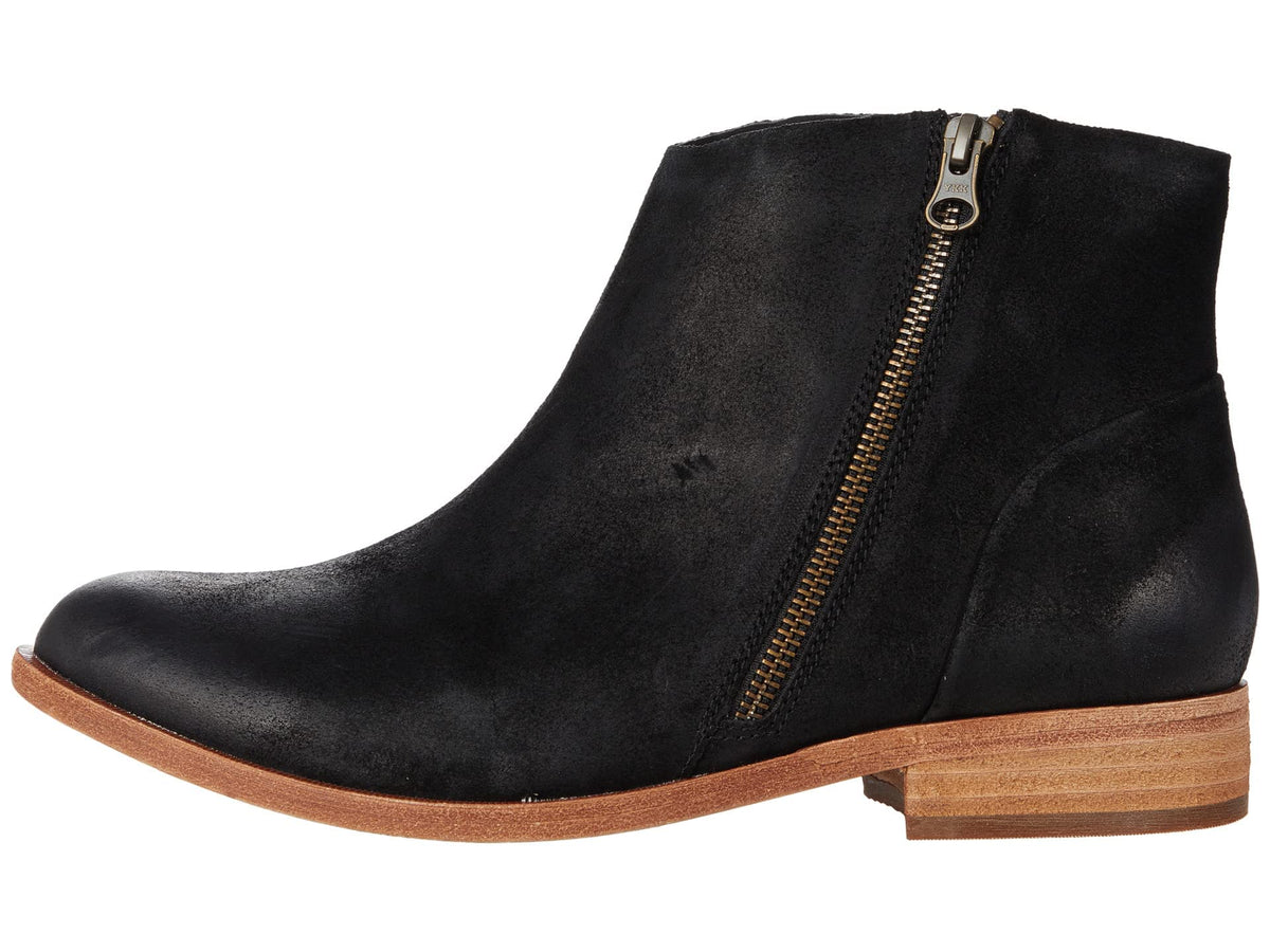 KORK-EASE Riley Black Distressed 8 M