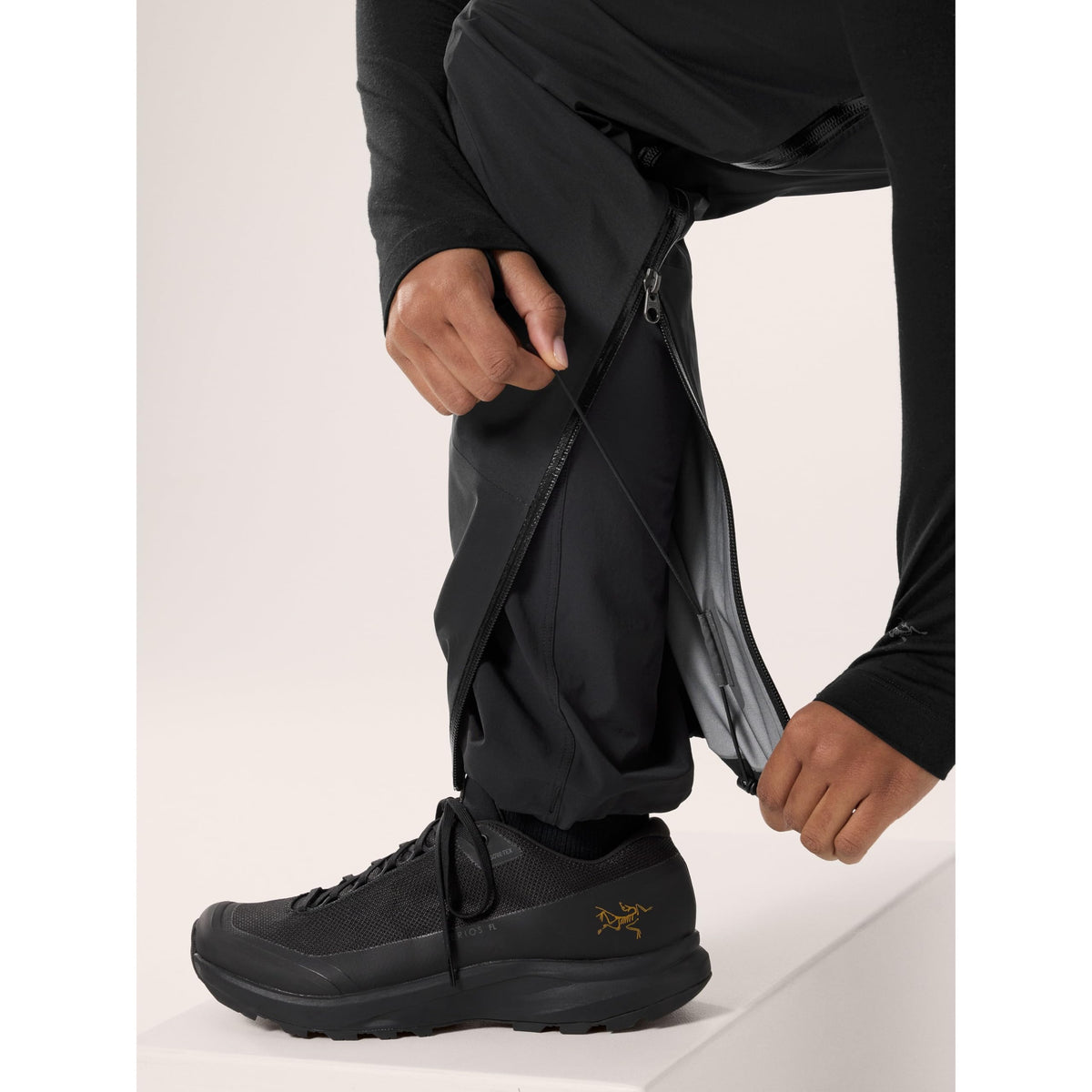 Arc'teryx Beta Pant Women's | Gore-Tex Pant Made for Maximum Versatility | Black, X-Small