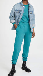 Madewell The Oversized Trucker Jean Jacket in Akenside Wash Akenside Wash 2XS (Women's 000)
