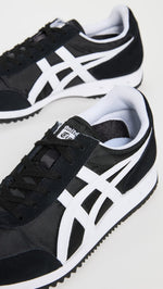 Onitsuka Tiger New York Black/White 1 Men's 11, Women's 12.5 Medium