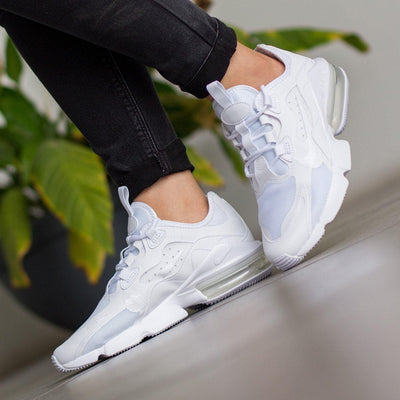 Nike Women's Air Max Infinity 2 White/White-White-Photon Dust (CU9453 100) - 9