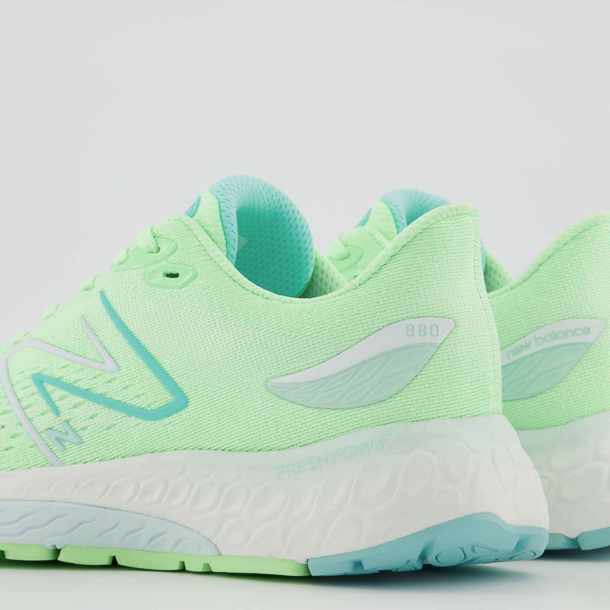 New Balance Women's Fresh Foam X 880 V12 Running Shoe, Vibrant Spring Glo/Light Surf, 9 Wide