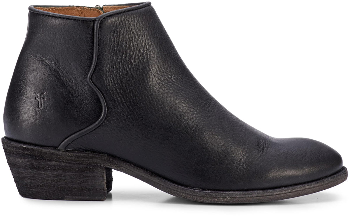 Frye Carson Piping Booties for Women Made from Soft Full-Grain Leather with Signature Western-Inspired Piping Detail and Supple Leather Lining – 4” Shaft Height, Black - Pallio - 9M