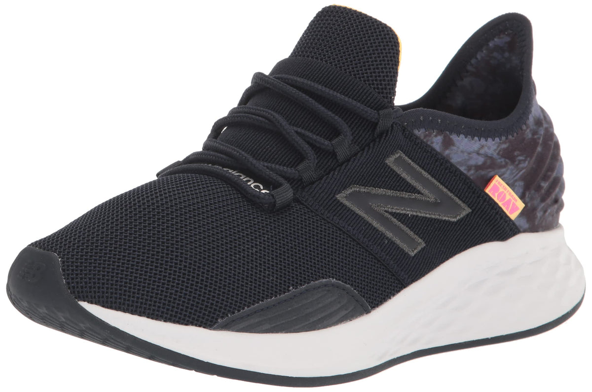 New Balance Women's Fresh Foam ROAV V1 Sneaker 5 Wide Black/Grey