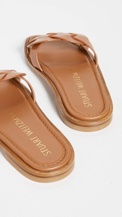 Stuart Weitzman Sierra Flat Sandal Tan 6.5 M