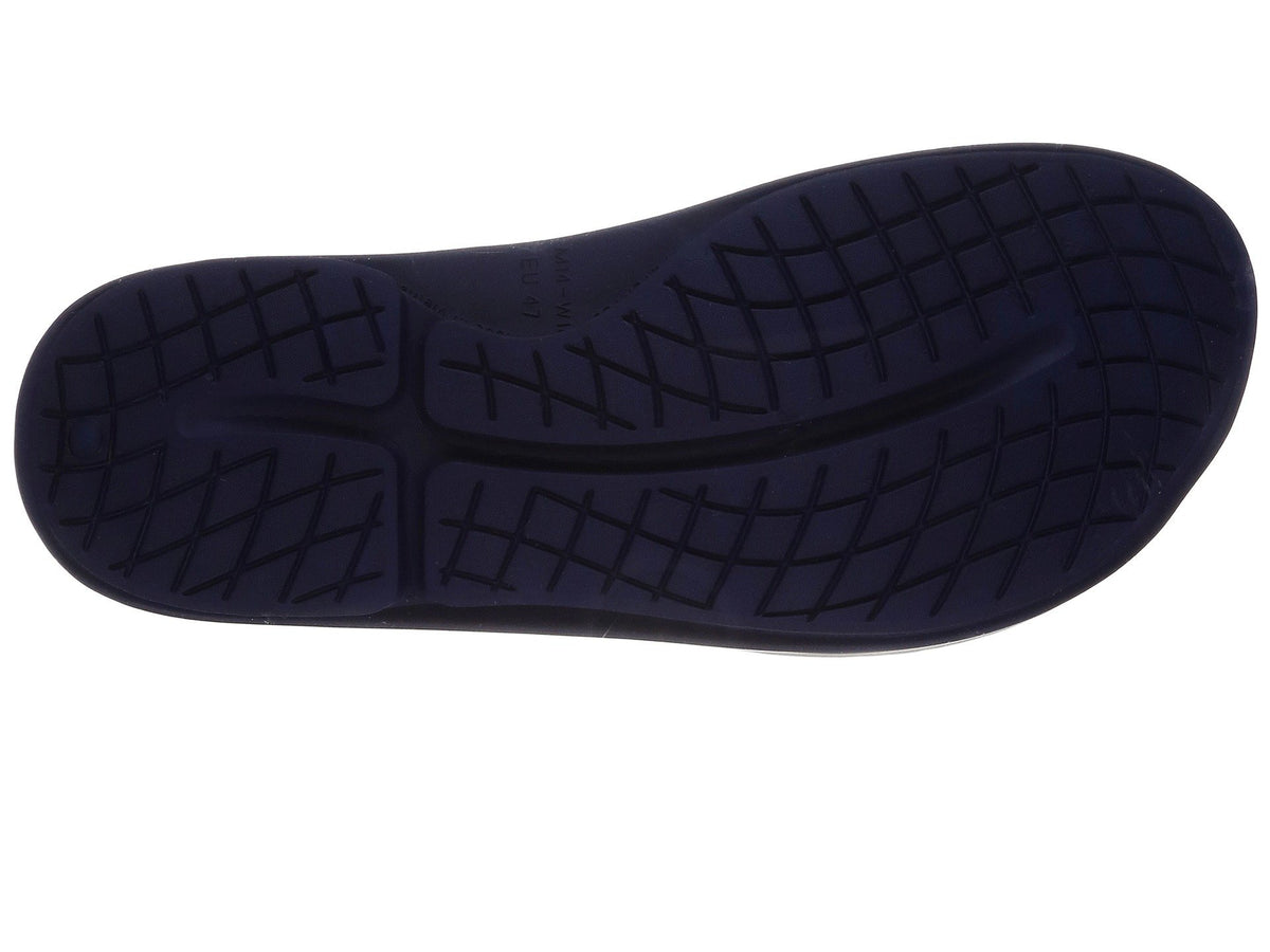 OOFOS Original Navy Men Size 9