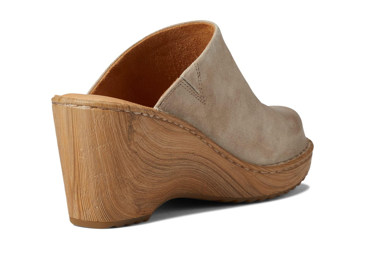 BORN Natalie Cream Distressed 6 M (B)