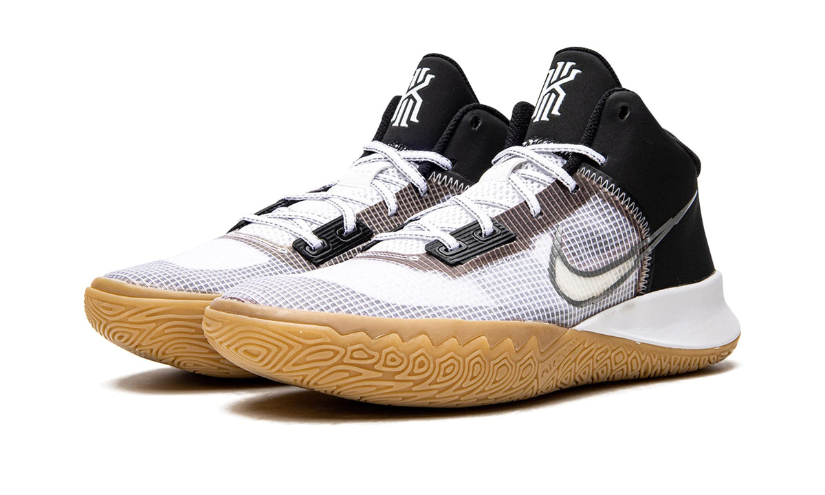 Nike Men's Kyrie Flytrap IV Basketball Shoes, Black/Metallic Cool Grey-white, 8.5