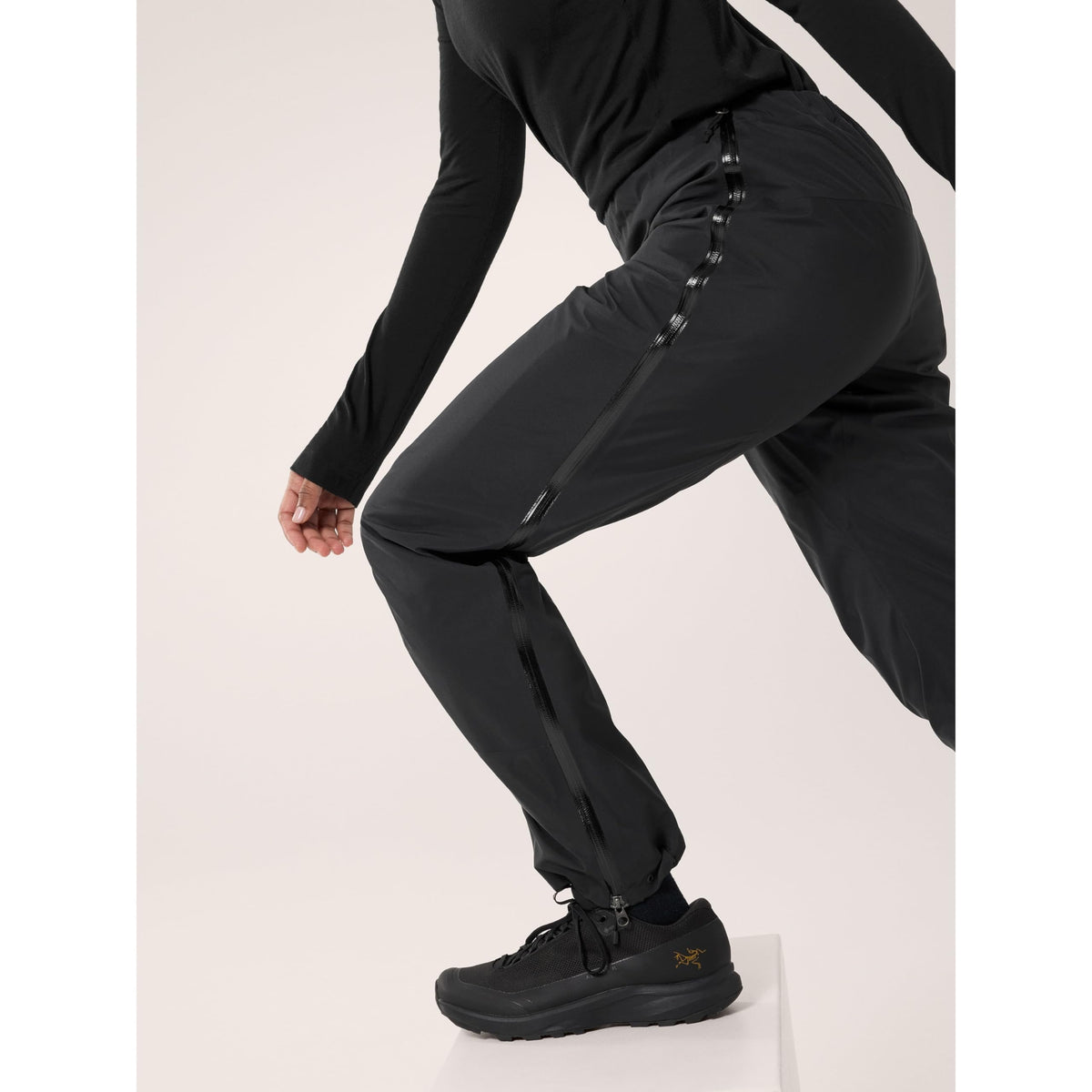 Arc'teryx Beta Pant Women's | Gore-Tex Pant Made for Maximum Versatility | Black, X-Small