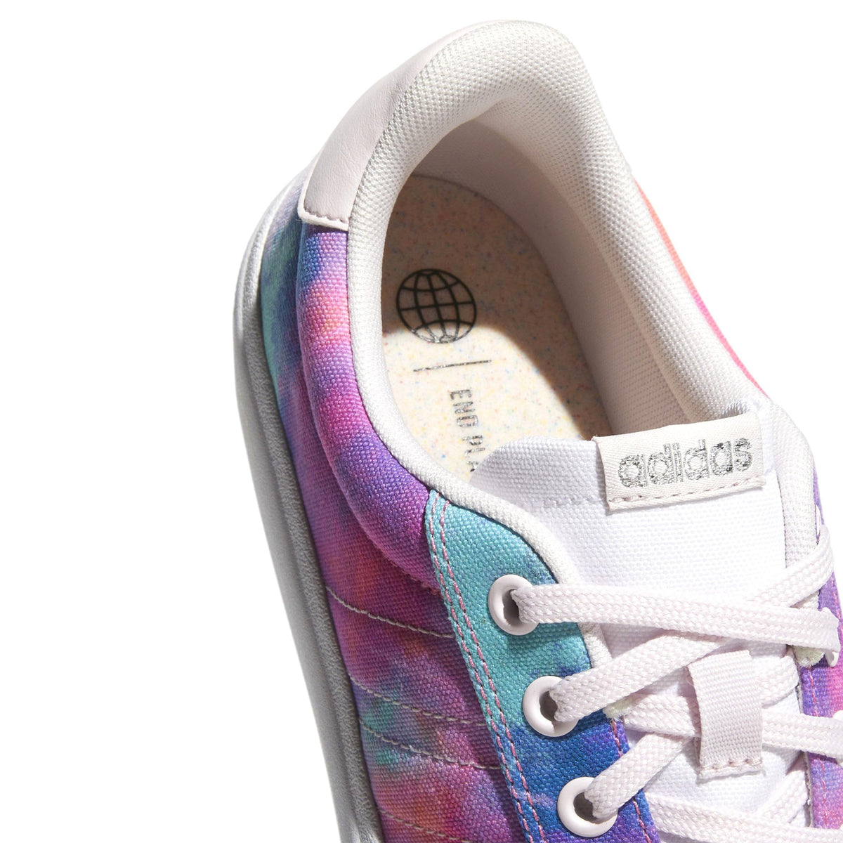 Adidas Women's Vulc Raid3r Skateboard Shoes, White/Pink/Silver Metallic US 6.5