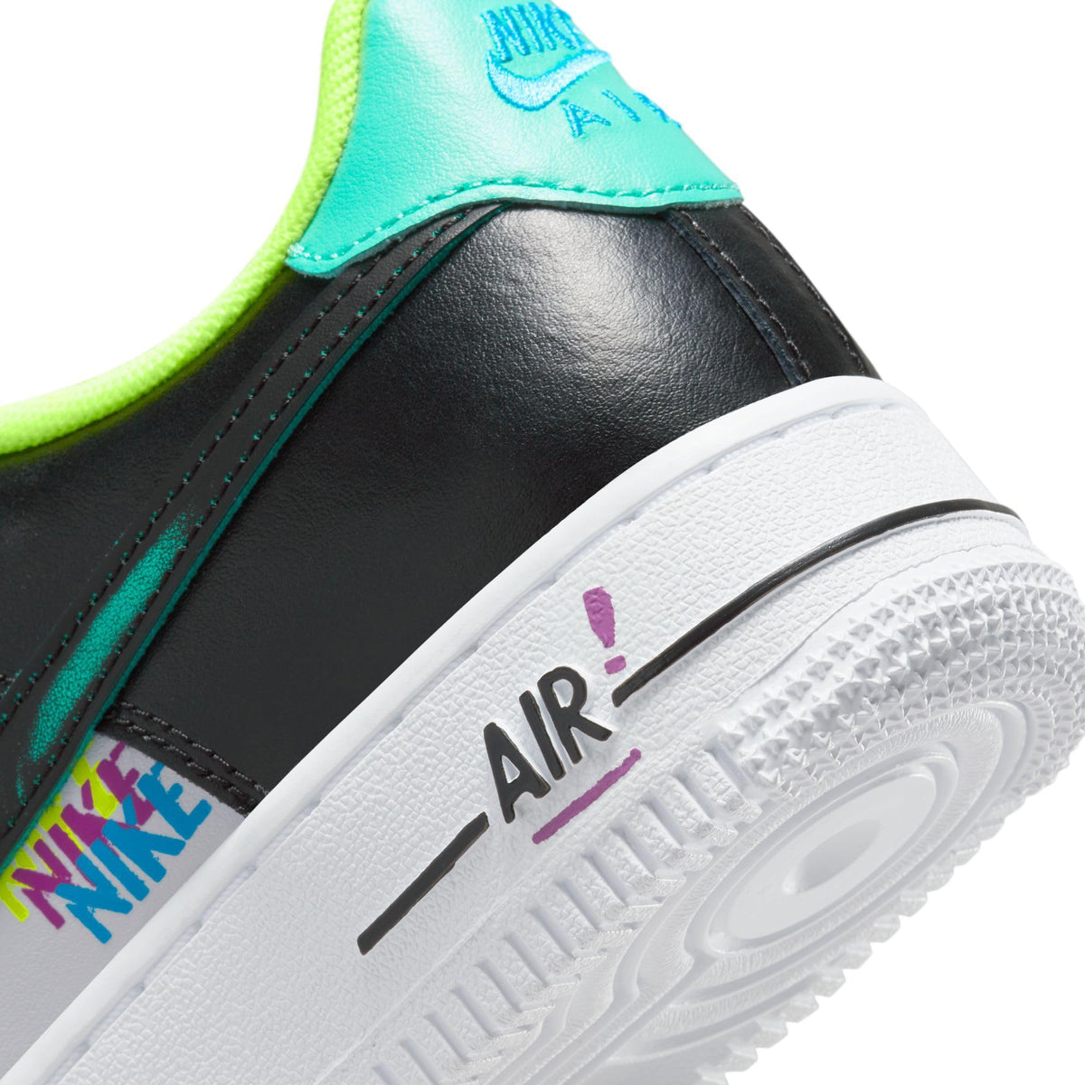 Nike Air Force 1 LV8 EMB (Big Kid) 5.5 Big Kid White/Black-laser Blue-volt