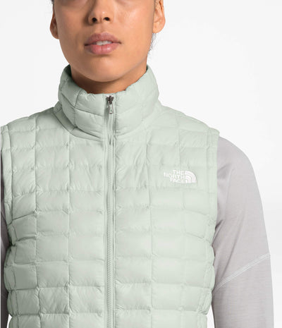 THE NORTH FACE Women's Thermoball Eco Vest, Tin Grey, Small