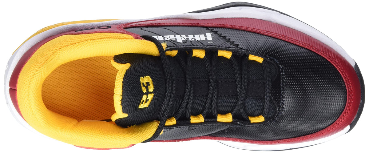 Jordan Boy's Max Aura 3 SE (Big Kid) 5.5 Big Kid Gym Red/Black/University Gold