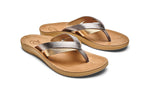 OLUKAI Kaekae Women's Beach Sandals, Full-Grain & Metallic Leather Flip-Flop Slides with Wet Grip Soles, Lightweight & All-Day Comfort, Silver/Golden Sand, 7
