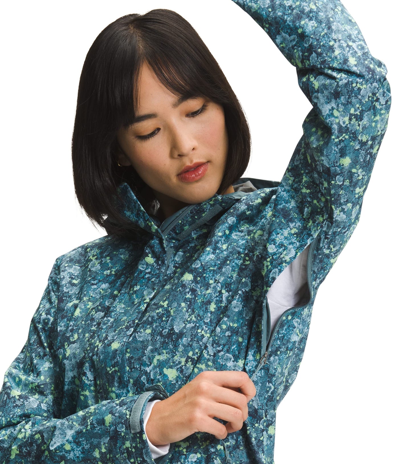 THE NORTH FACE Women’s Venture 2 Waterproof Hooded Rain Jacket (Standard and Plus Size), Beta Blue Lichen Print, Large
