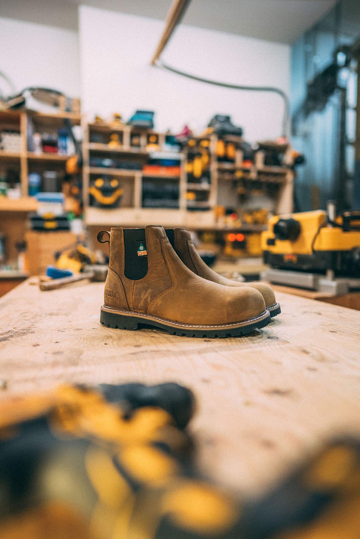 Kodiak Men's McKinney Composite Toe Water-Resistant Chelsea Industrial Boot, Black, 7.5 Wide