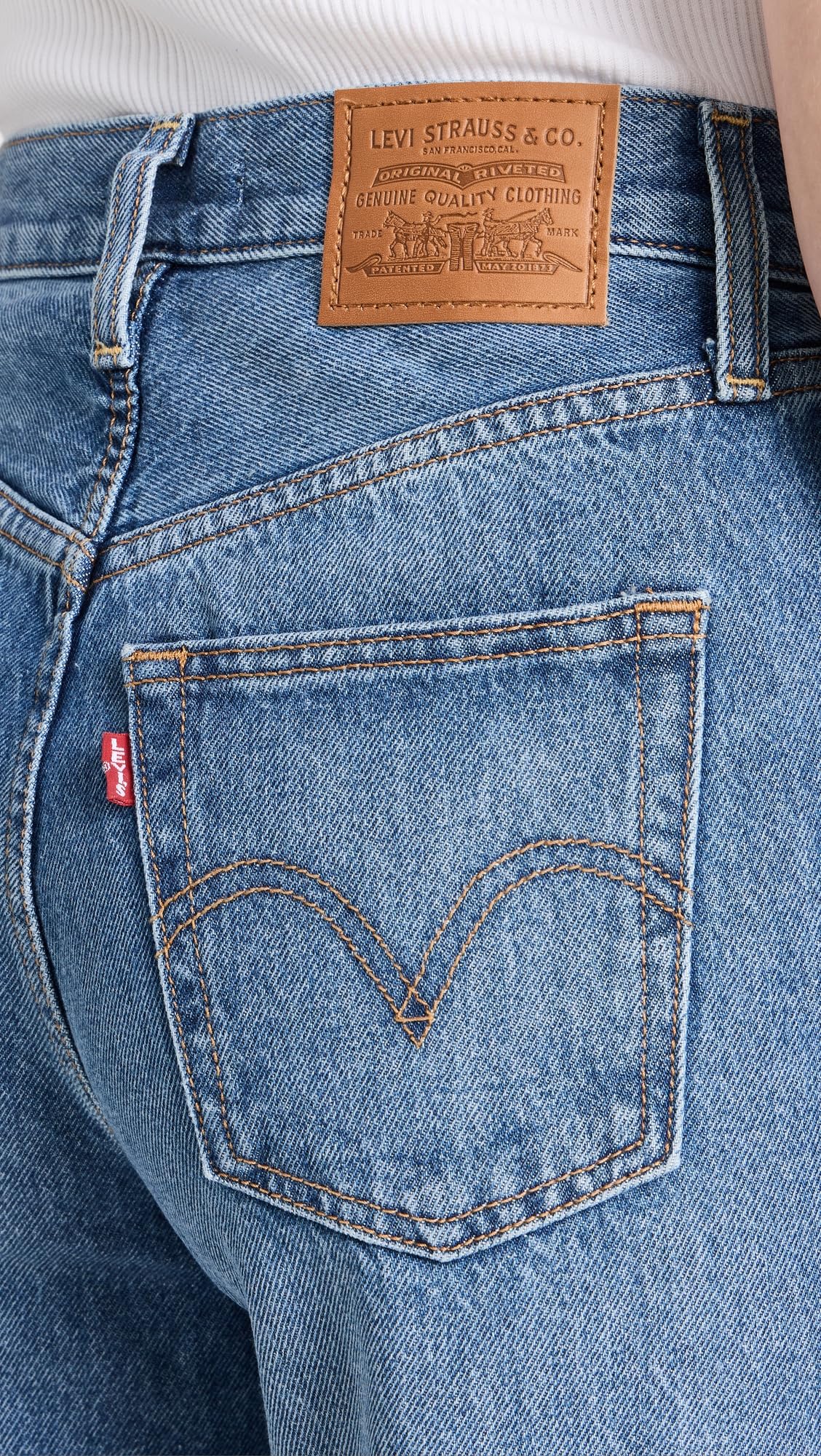 Levi's Women's Ribcage Wide Leg Jeans, She's A Cutie, Blue, 26